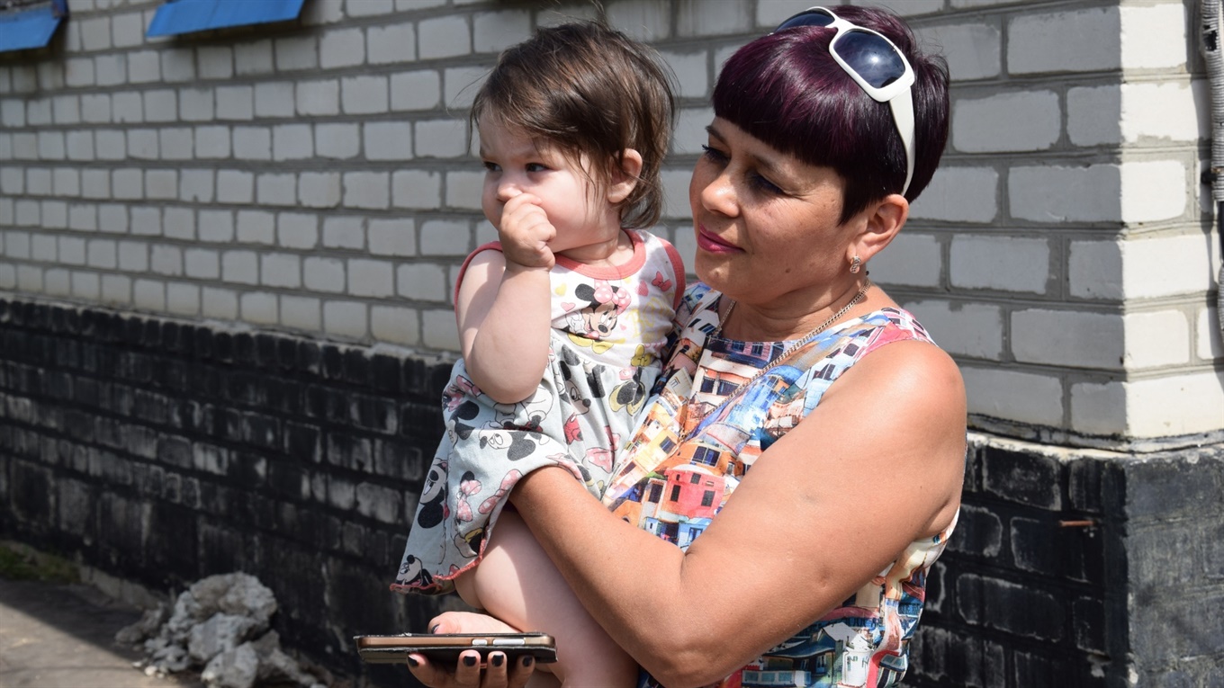 Як патронатні родини можуть рятувати дітей? Пояснює соцпрацівниця з Луганщини Олена Маляренко