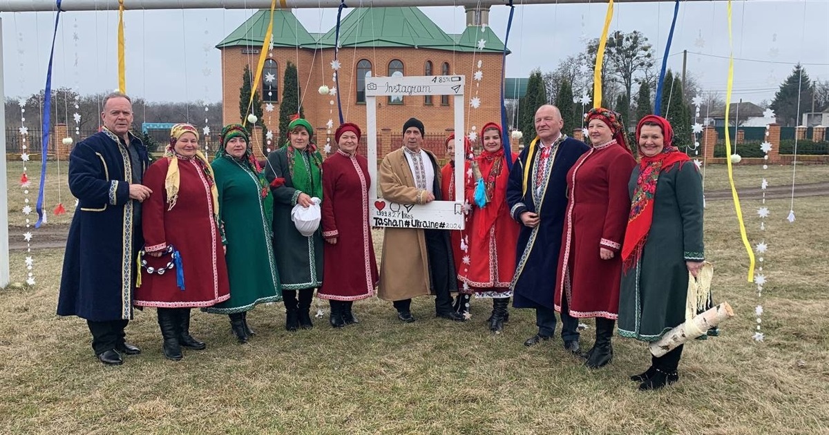 У Ташанській громаді зустрічали весну українськими піснями – так віншували Масницю ФОТО