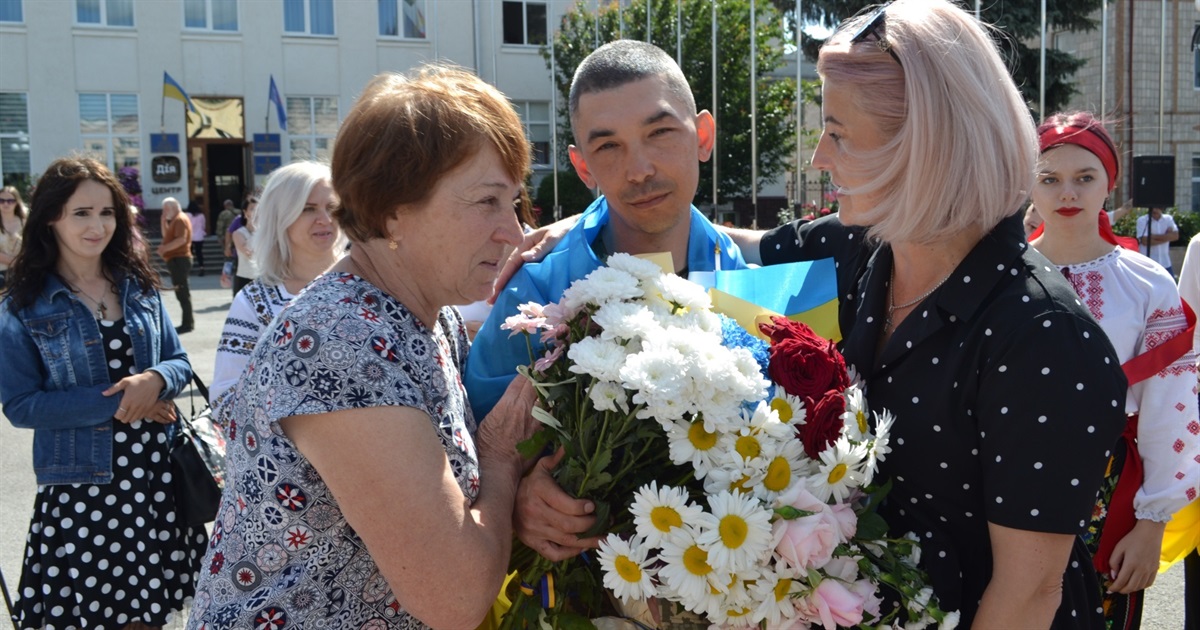Уже вдома – чортків’янин воїн-захисник Руслан Кульбарак повернувся з дворічного полону