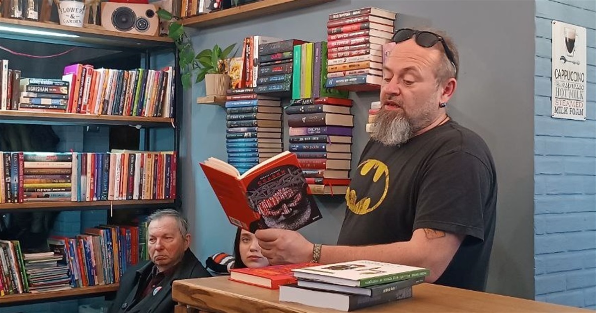 Проєкт "Служба розшуку дітей", війна і книжки: Руслан Горовий зустрівся з переяславцями