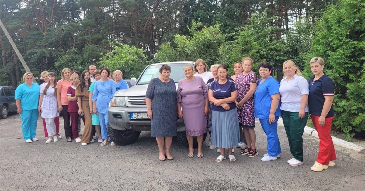 За два місяці – на двісті тисяч гривень донатів для ЗСУ зібрали медики Зарічненщини