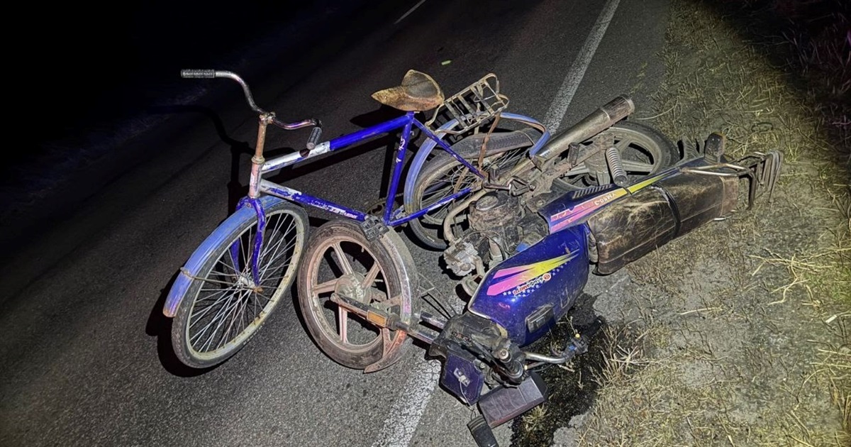 Мопедист врізався у велосипедиста біля села Циблі: обидва водії отримали травми
