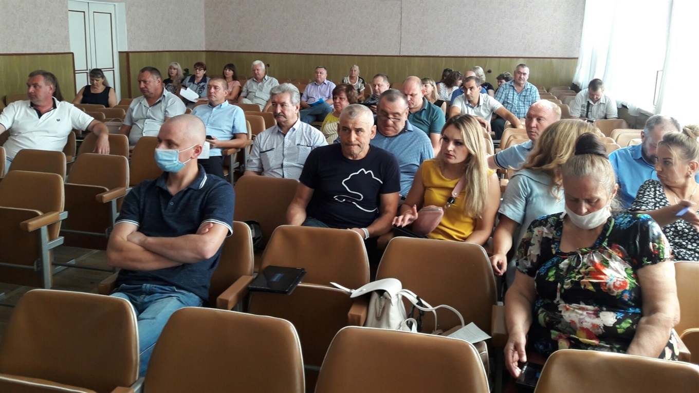 Сесія Білопільської міськради: "мінус" три мільйони і "плюс" невиплачені зарплата та відрядження