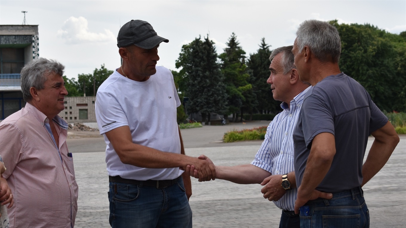 Кандидат у народні депутати Олександр Кістечок провів зустрічі з виборцями Сірогозщини