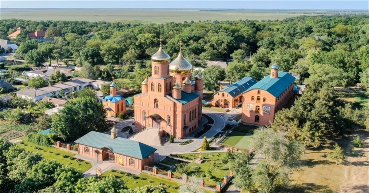 Колаборанти планують створити жіночий монастир в Асканії-Новій
