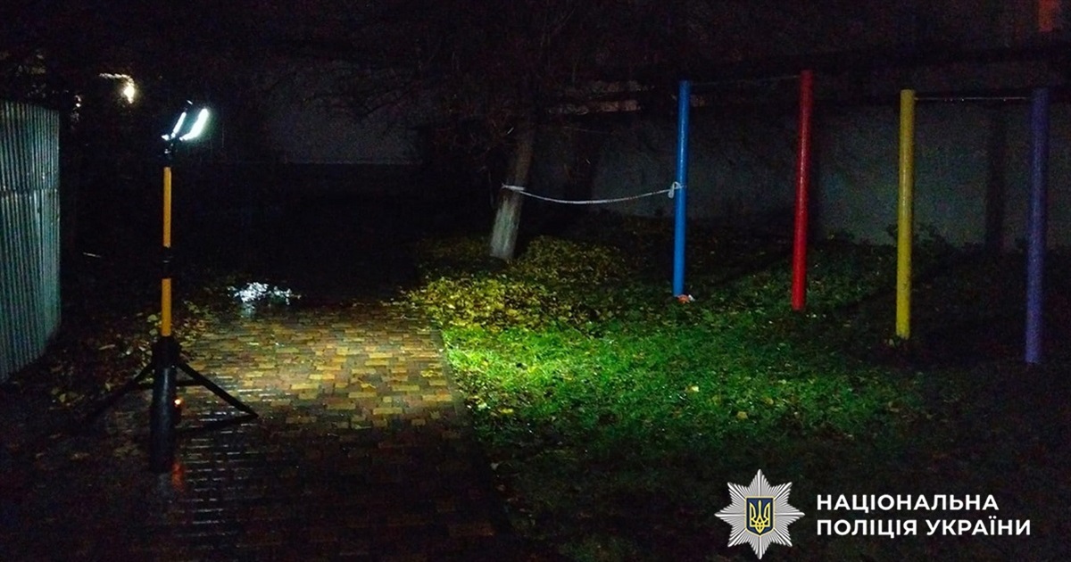 На Житомирщині на вулиці вбили двох жінок – їм завдали численні травми та ножові поранення