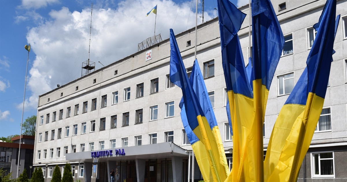 На виконкомі затвердять тариф на платні послуги комунальної стоматології: порядок денний засідання
