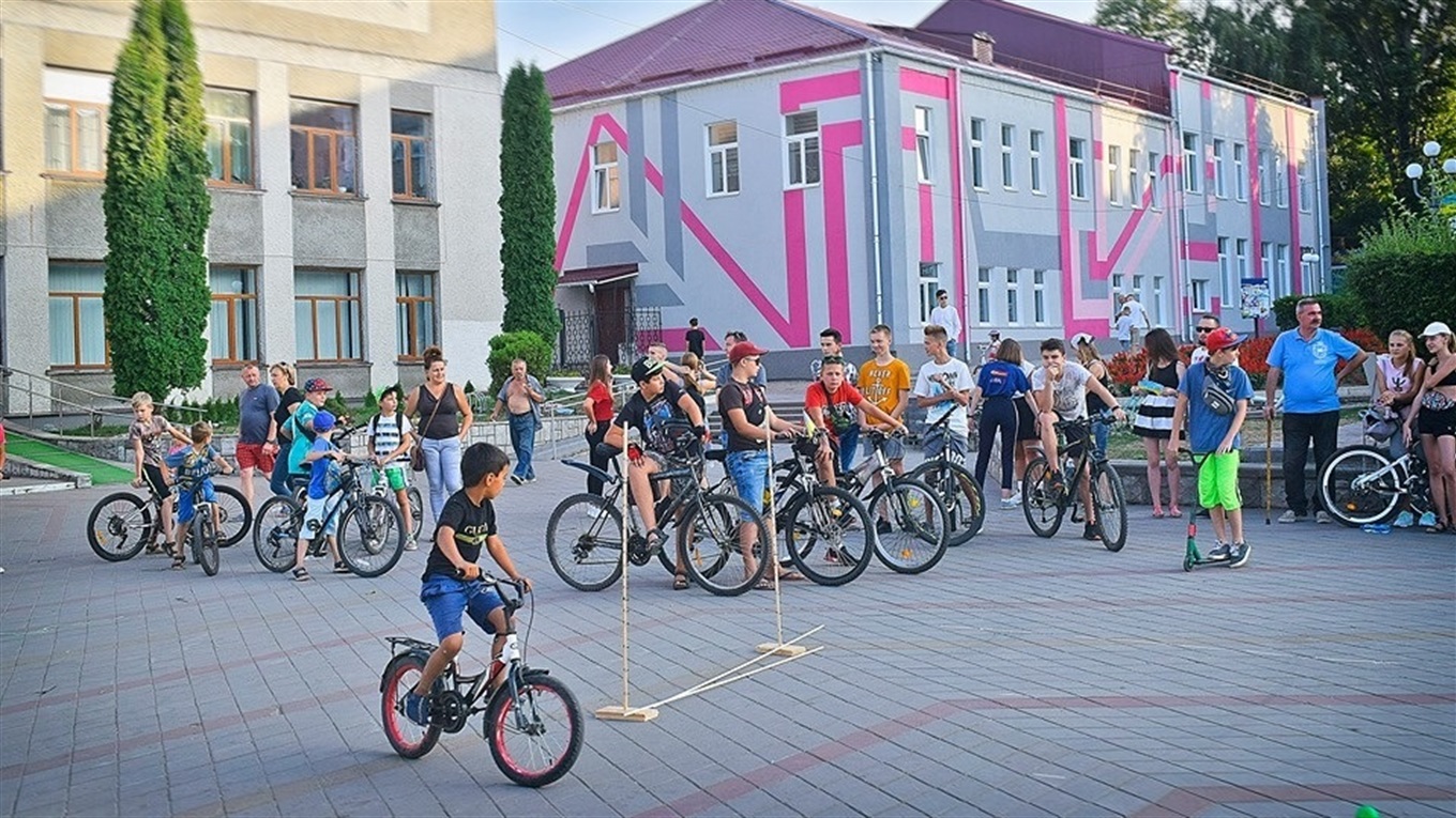Молодь Жмеринки сказала: «Хочемо скейт-парк». Чекаємо на відповідь від влади міста