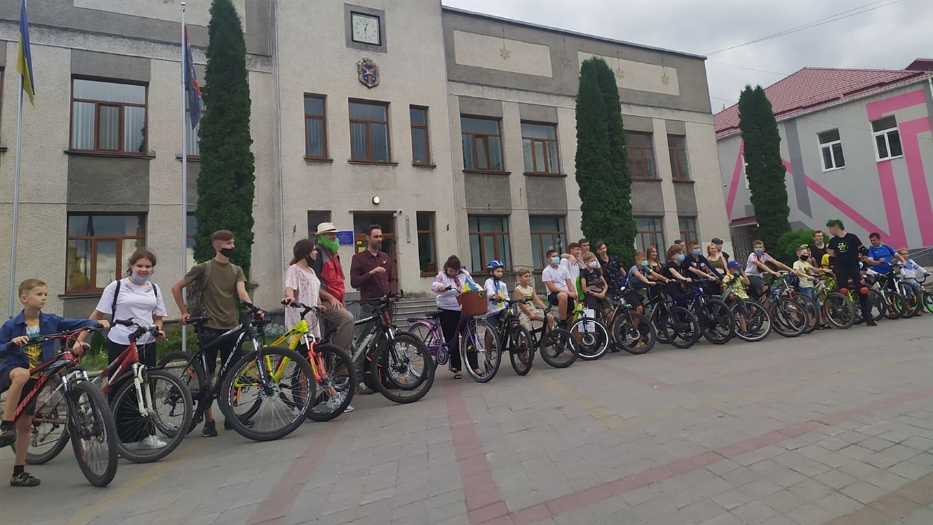 У День Незалежності у Жмеринці відбувся велопробіг у вишиванках