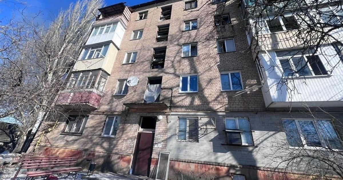 По 12 КАБів за добу і 60 км антидронових доріг. Як живе Слов’янськ, де залишаються 50 тисяч людей