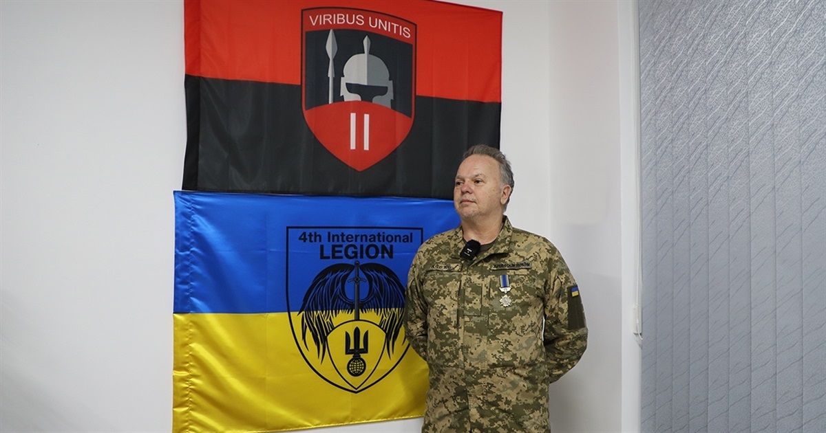 “Бахмут — моє “Ласкаво просимо до України»”, — JC, штурмовик, рекрутер і доброволець із Бразилії