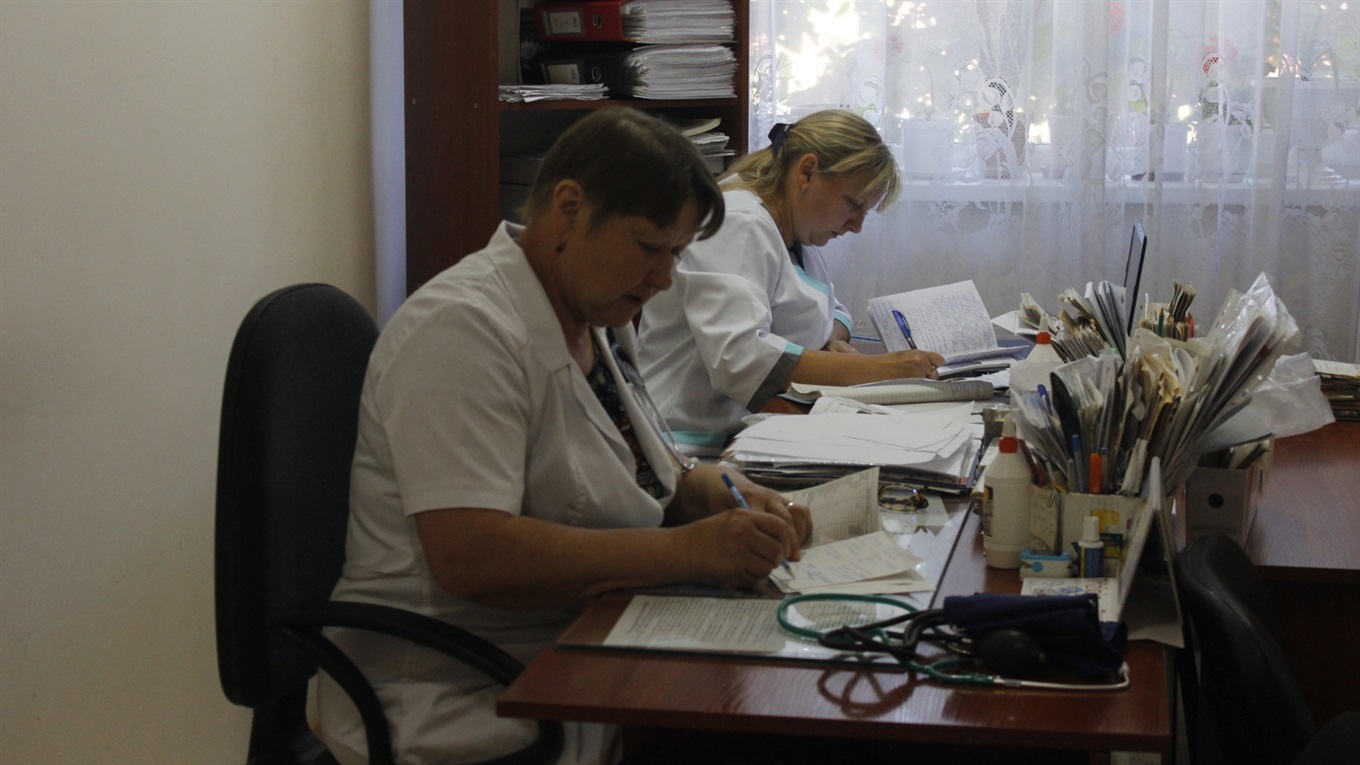 Яке місце займає Попаснянський район за кількістю декларацій з лікарями: таблиця Луганської області