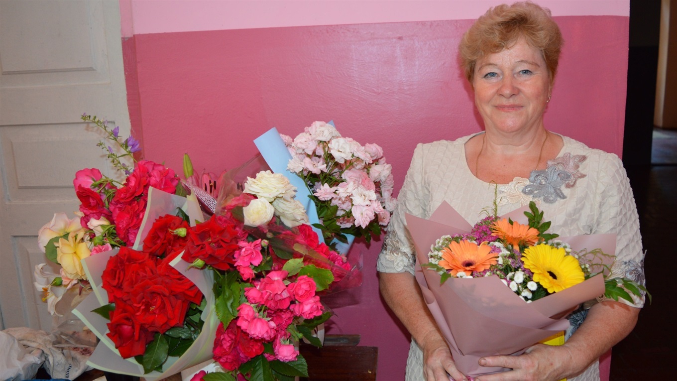Ольга Гнатенко відзначила своє 60-ліття у колі рідних та друзів