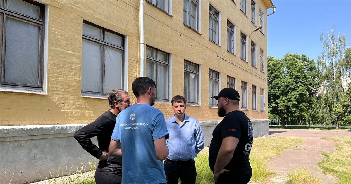 Відбудуємо Чернігів разом! Чернігівській школі №19 допоможуть міжнародні фонди