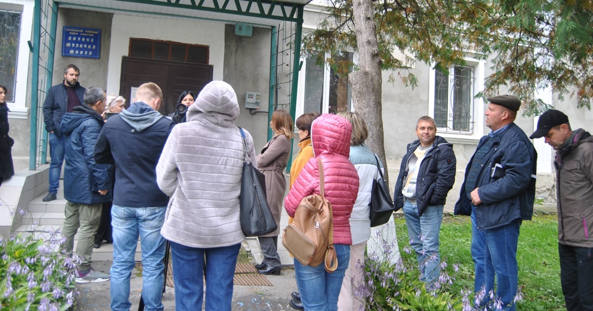 Дозвольте працювати. Викладачі Городоцької дитячої музичної школи вимагають очного навчання