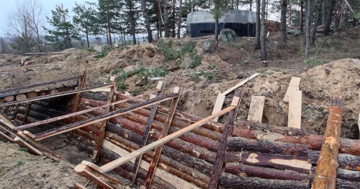 "Кордон з білоруссю на Житомирщині зашивають окопами та заливають бетоном": Віталій Бунечко