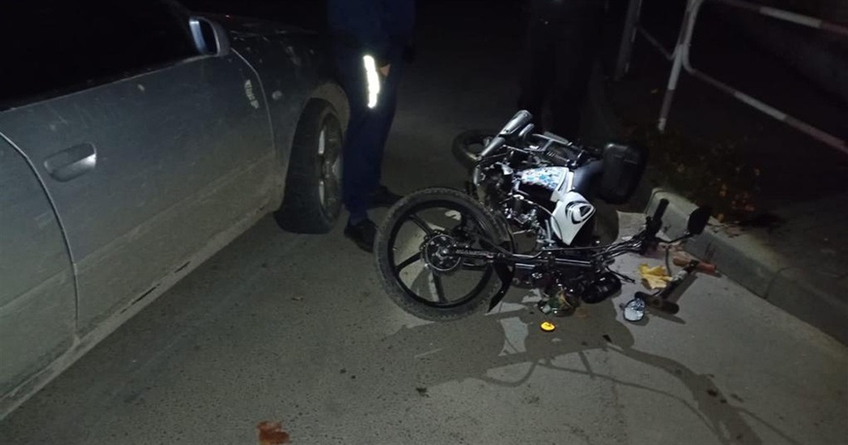 Звягельські поліцейські розслідують ДТП із травмуванням мотоцикліста і пасажирки