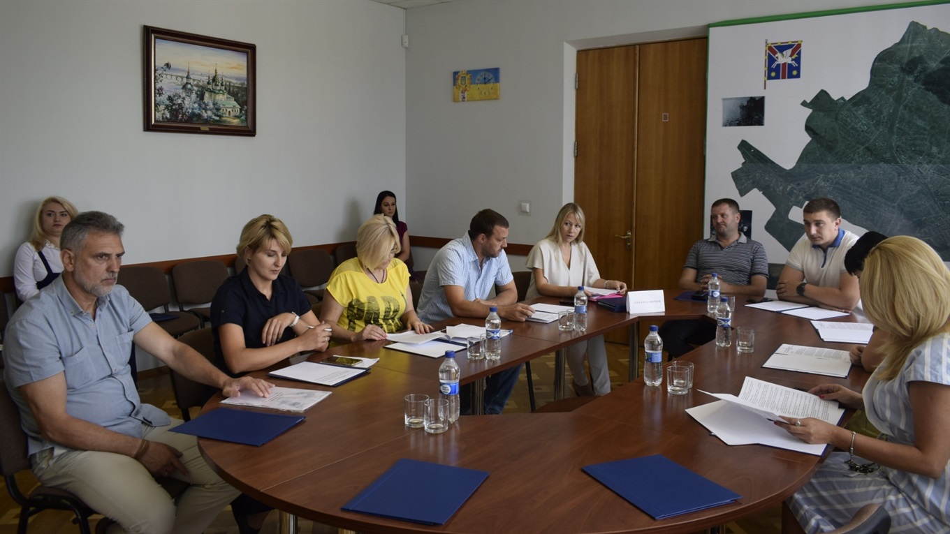 У Жмеринці планують придбати житло для дітей-сиріт: створили комісію 