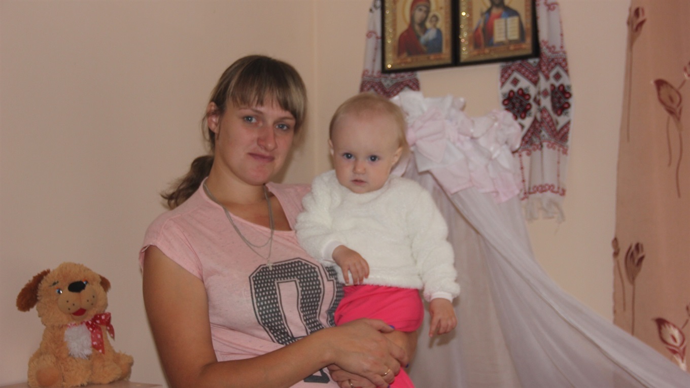 Перший День народження відсвяткувала дівчина, що народилась під час вибухів боєприпасів у Калинівці 