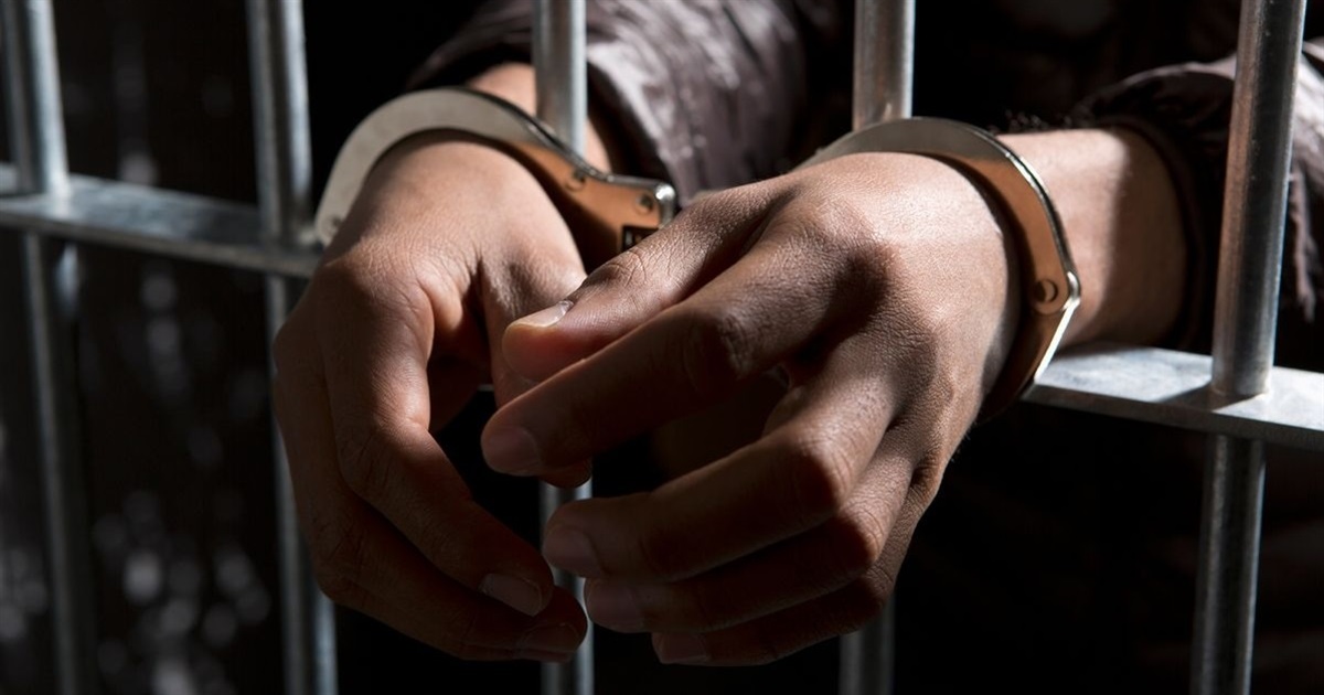 Під час вручення повістки чоловік вдарив працівника ТЦК на Житомирщині: як його покарав суд