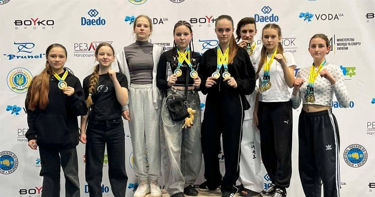 Спортсменки з переяславського СК «Акула» стали абсолютними чемпіонками України з Таеквон-До ІТФ