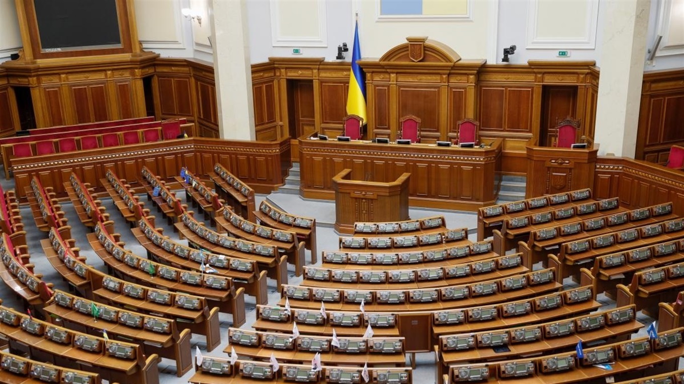 Від виборчого округу № 113 з центром у Сватовому у депутати йдуть чинний нардеп і мер Сватового