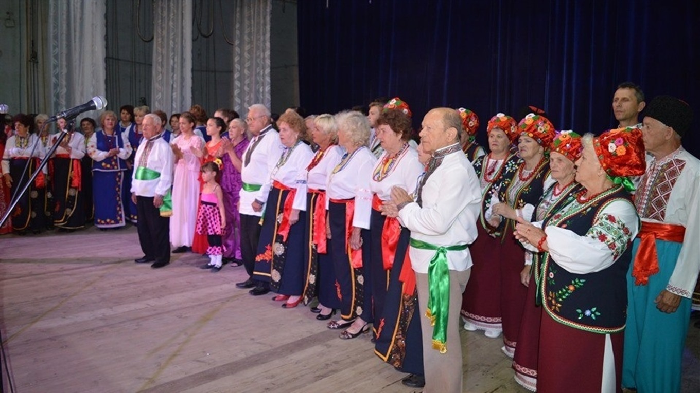Творчі колективи Попаснянського району підтвердили звання «Народний»
