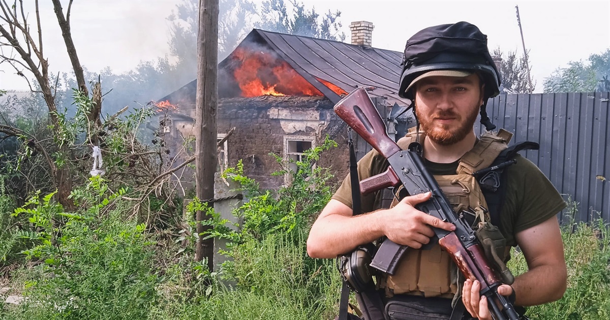Ось що трапляється, коли приходить росія. Монолог військового про зруйноване село на сході
