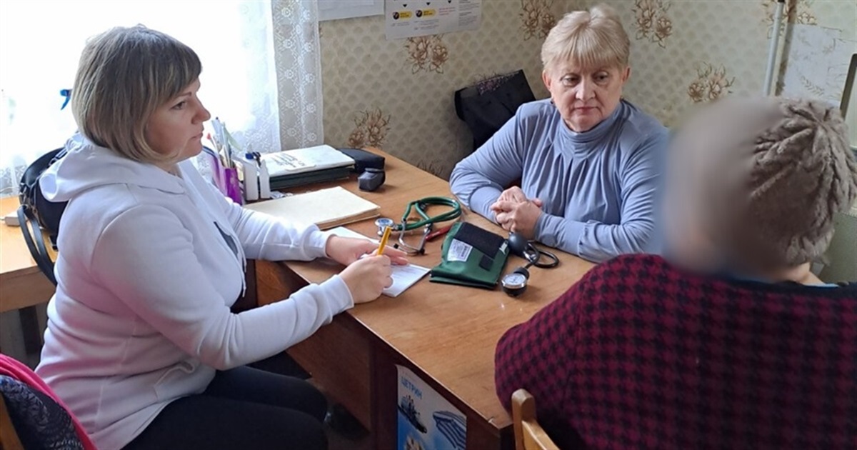 Мобільні бригади лікарів виїжджають у села Білопільщини