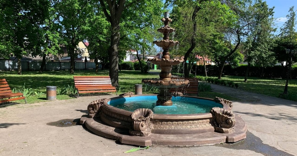 2 травня у "Серці Переяслава" і сквері імені Шимченка запрацювали фонтани