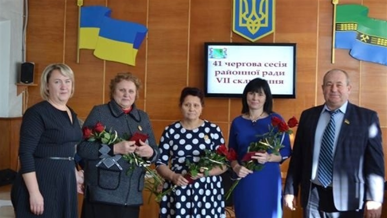 Вручення відзнак Мати - героїня
