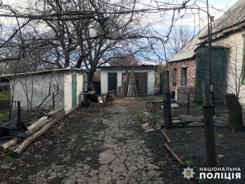 Сварка між односельцями у Покровському районі мало не привела до вбивства