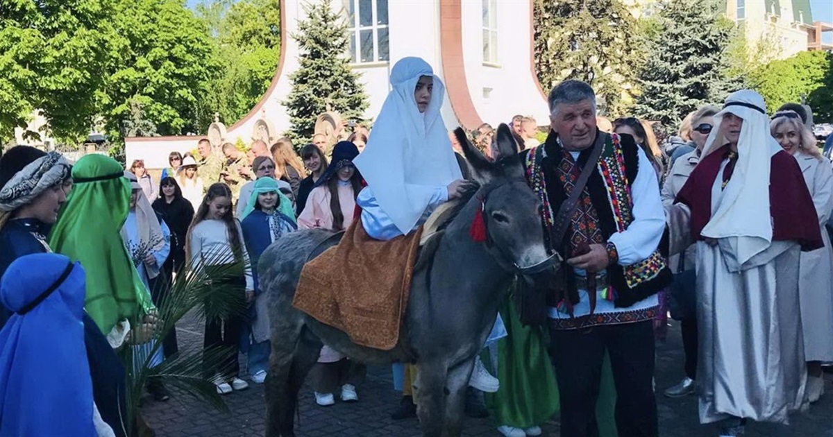 «Осанна Сину Давидовому!»: учні катехитичної школи з Чорткова влаштували театралізоване дійство