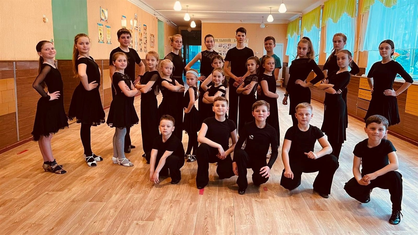 Крок до танцювальної зали