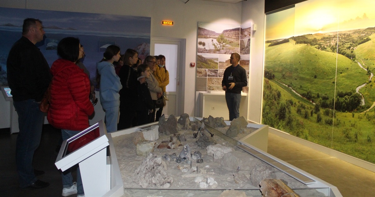 Успішна ідея. У G-Museum й надалі проводитимуть безкоштовні екскурсії для вимушених переселенців