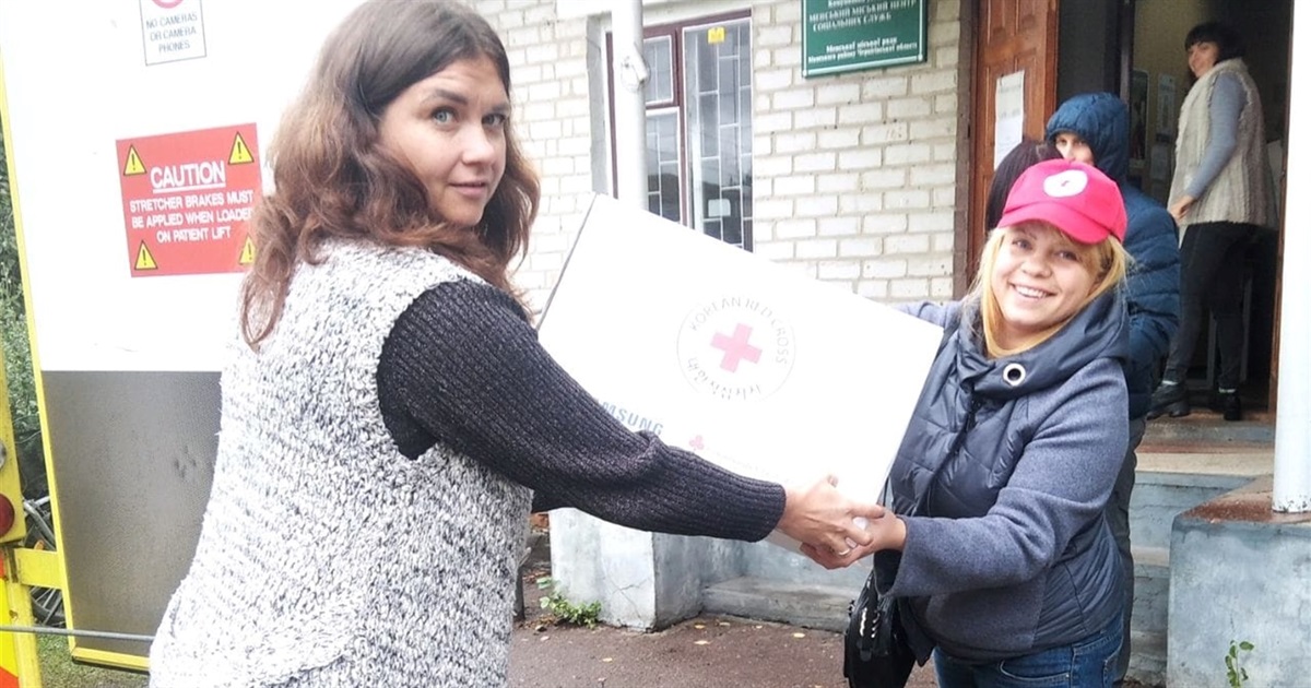 Кому в Корюківському районі надає допомогу Товариство Червоного Хреста України. Як звернутися