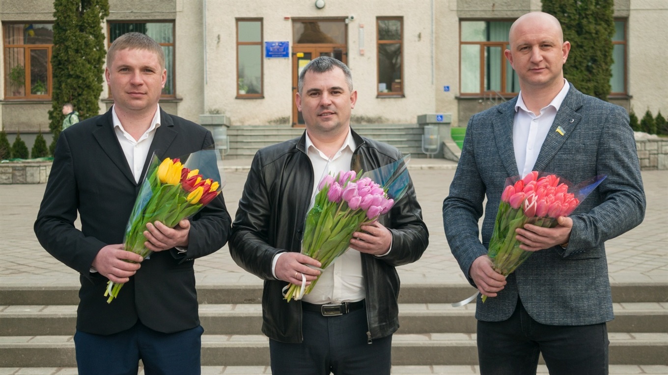 Вітання з 8 Березня від депутатів фракції «Слуга народу» м.Жмеринка: відео