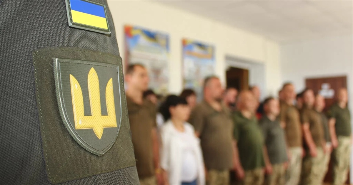 Хто працює у Звягельському ТЦК: "У нас немає людей, які б не брали участь у бойових діях"