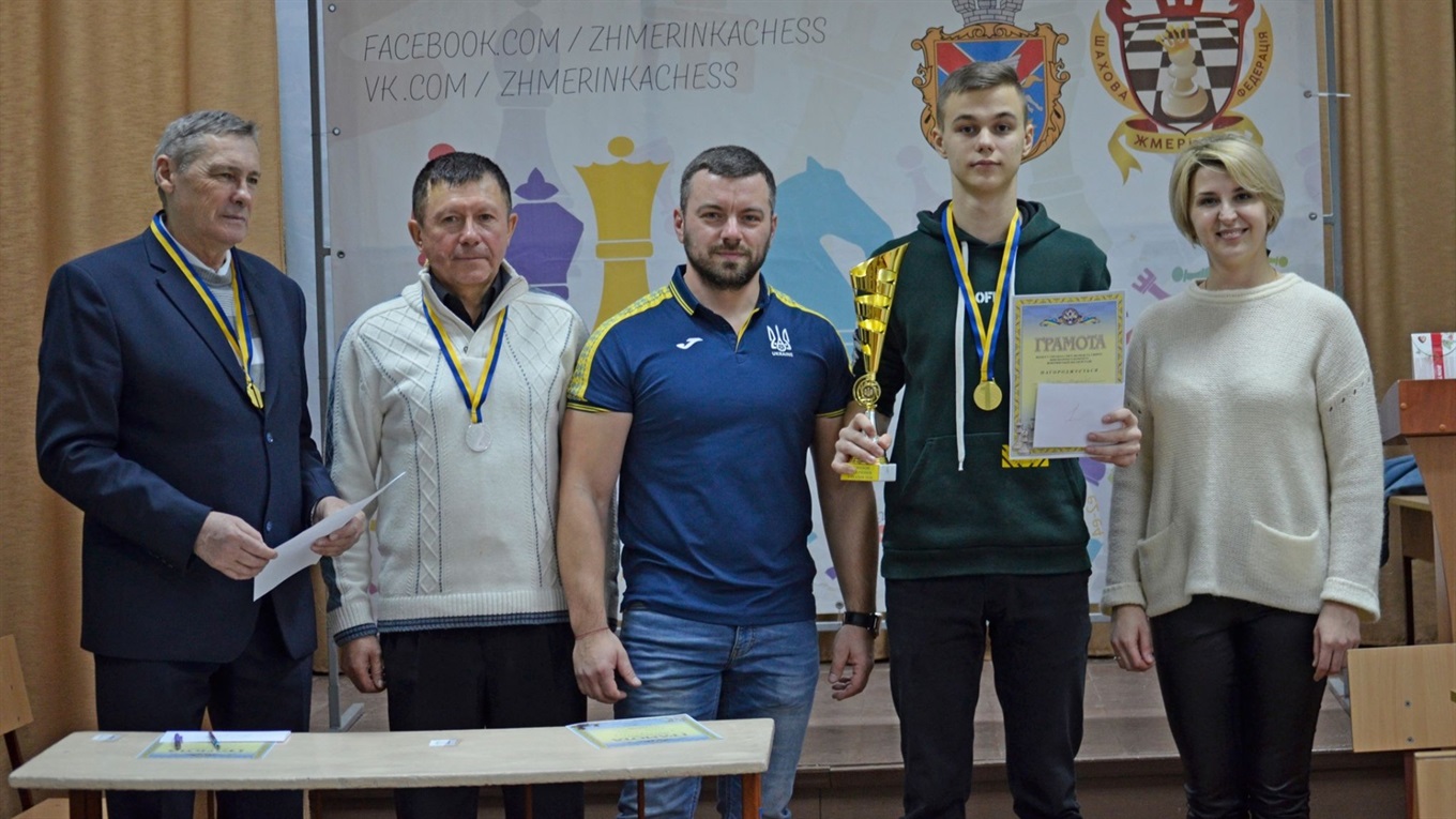 Владислав Полігас – чемпіон Жмеринки з шахів. Сформували команду міста на обласний чемпіонат