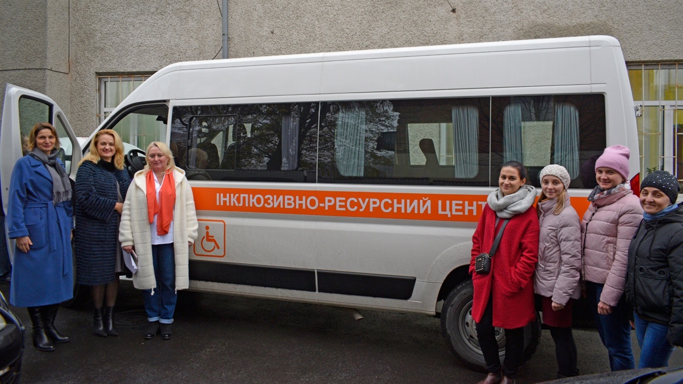 Жмеринка придбала спеціалізований автомобіль для Інклюзивно-ресурсного центру