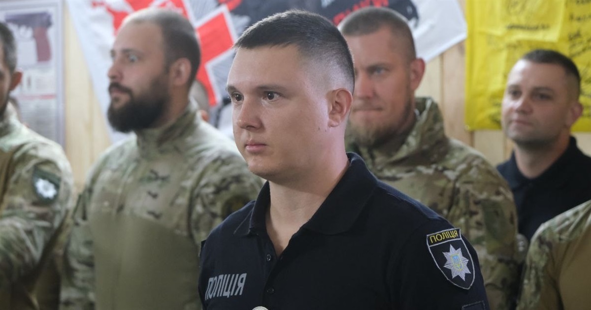 В серпні росіяни обстріляли Покровськ. Олександр Чівенков рятував людей і сам потрапив під удар