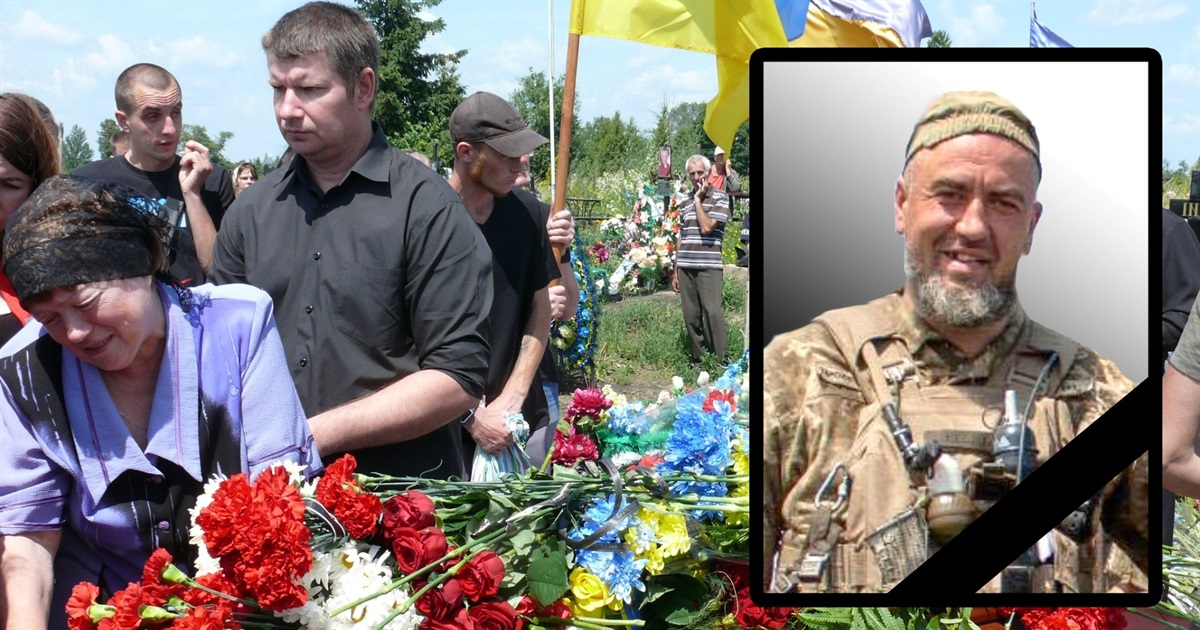 Ворог обстріляв Білопілля під час прощання із загиблим Героєм Сергієм Попиком