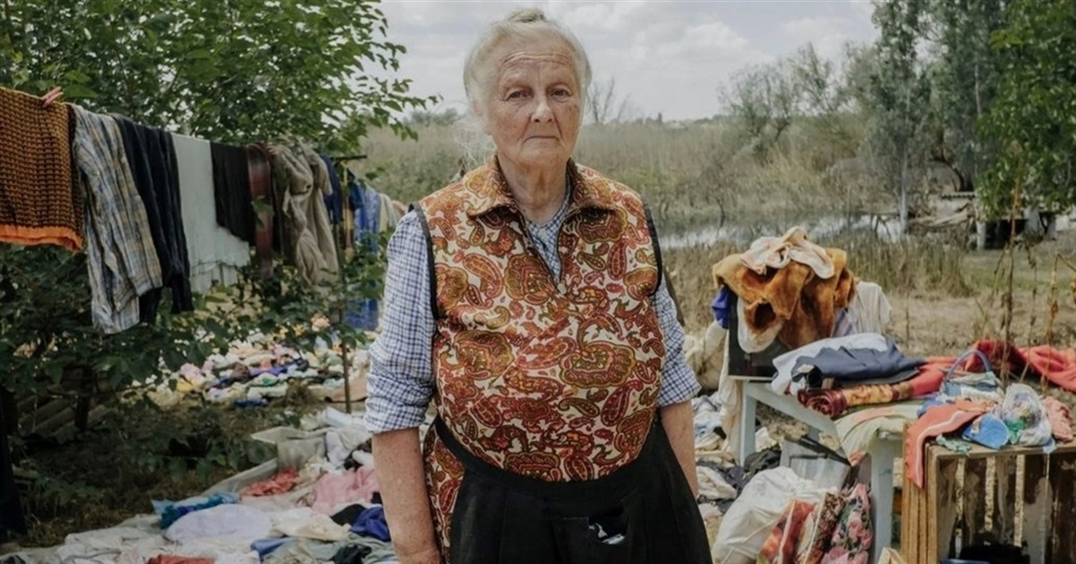 Херсонка, яка стала героїнею переможного фото британського фотографа, померла після тривалої хвороби