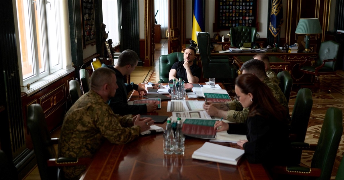 Зеленський оголосив про реформу в армії. Яких змін чекати військовим