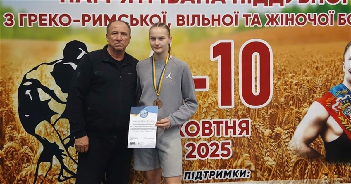 Анна Скоропад зі Звягеля здобула бронзу на Чемпіонаті України з вільної боротьби U-16