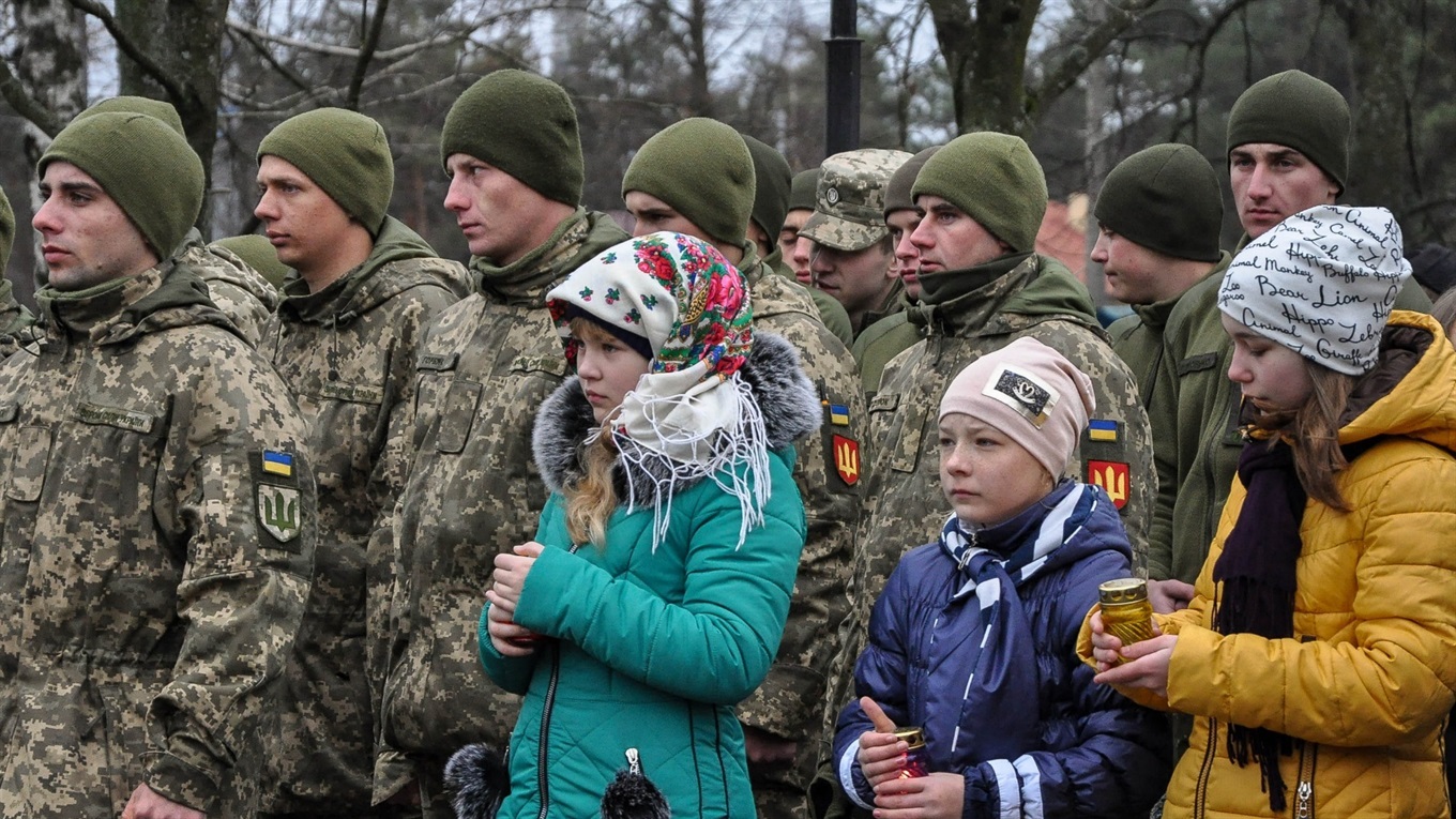 День Гідності та Свободи: як у Сарнах вшановували героїв
