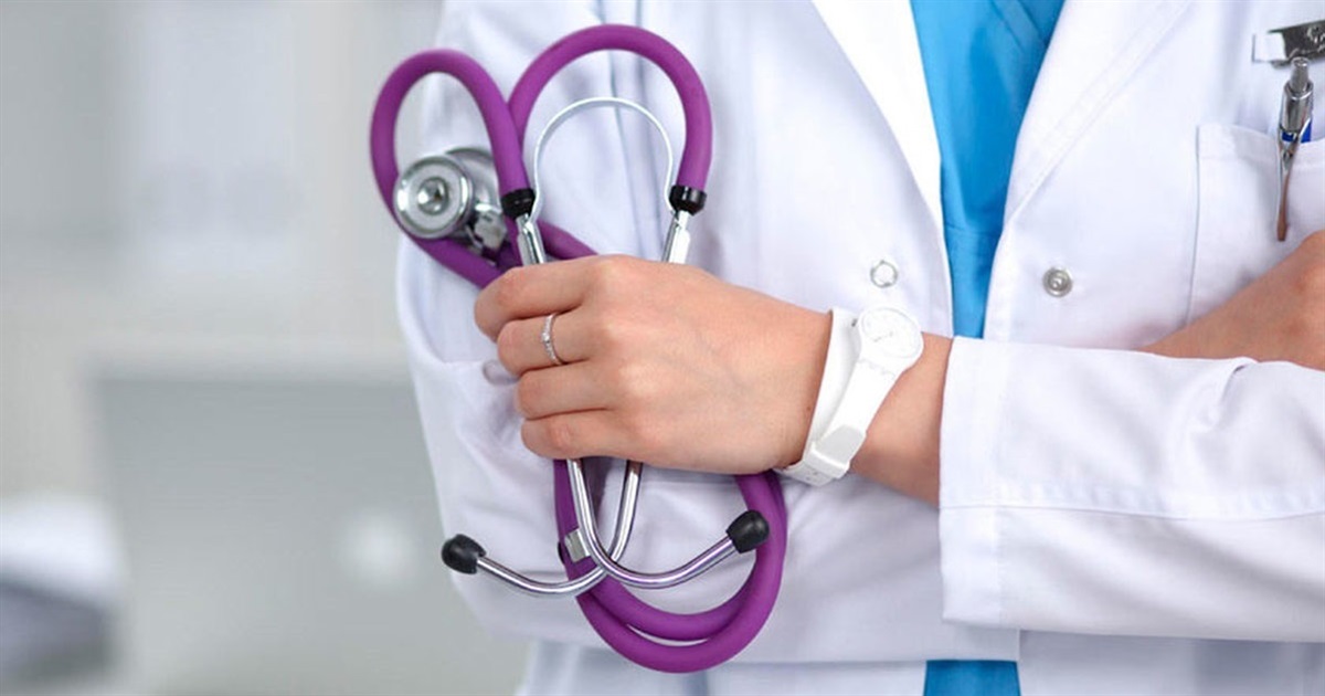 Близько 18 тисяч пацієнтів за місяць: лікарня Звягеля підбила підсумки березня