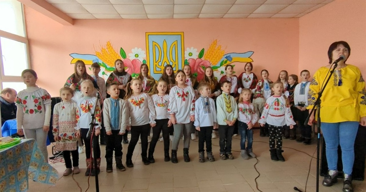 11 тисяч – на лікування односельчанки, 15 тисяч – для ЗСУ: День добрих справ в селі Дубова