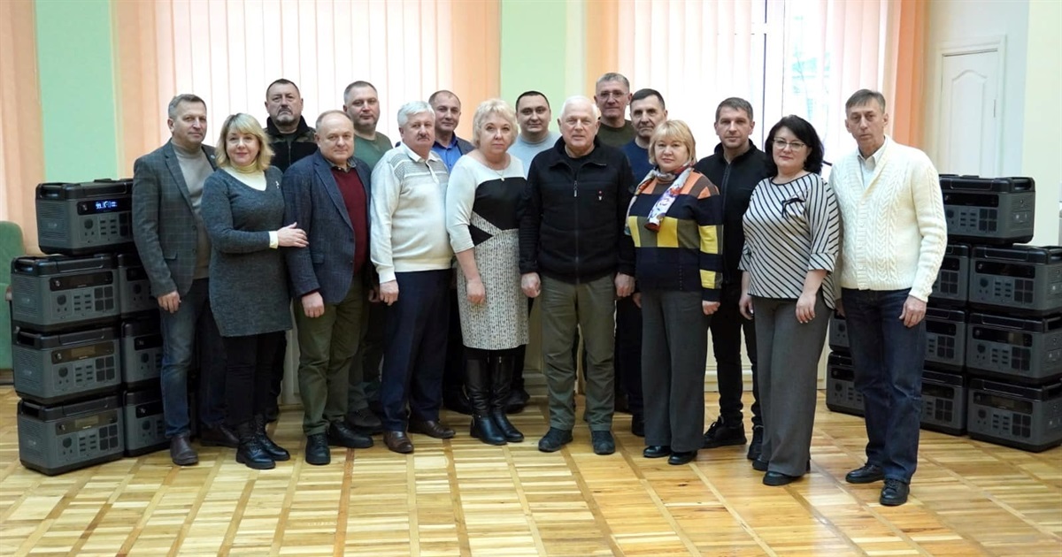 Громади Сумського району отримали сучасні зарядні станції для забезпечення резервного живлення
