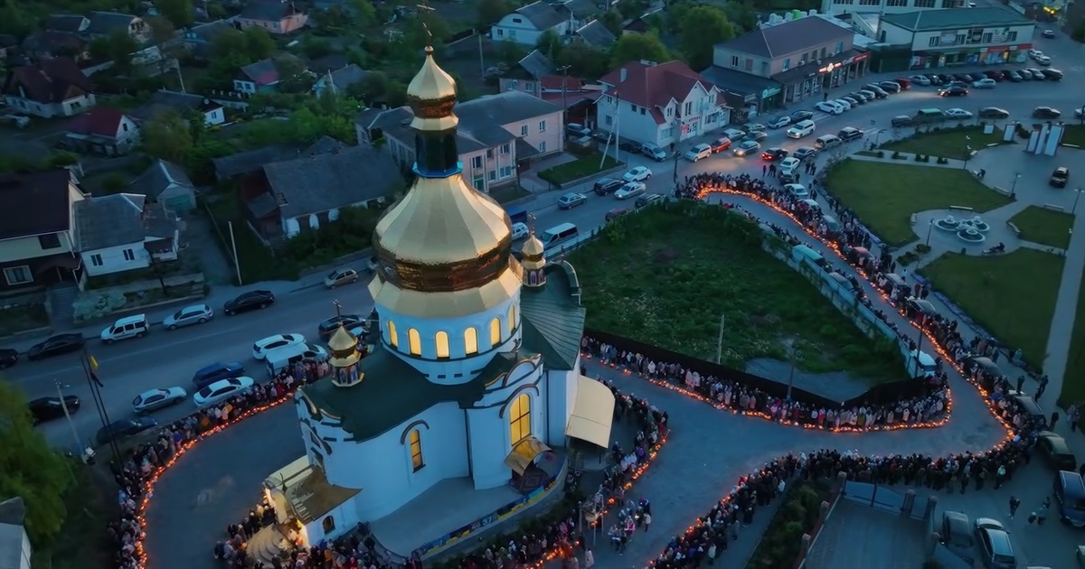 Великдень 2026 у Полонному: де і коли освятити паску — повний розклад